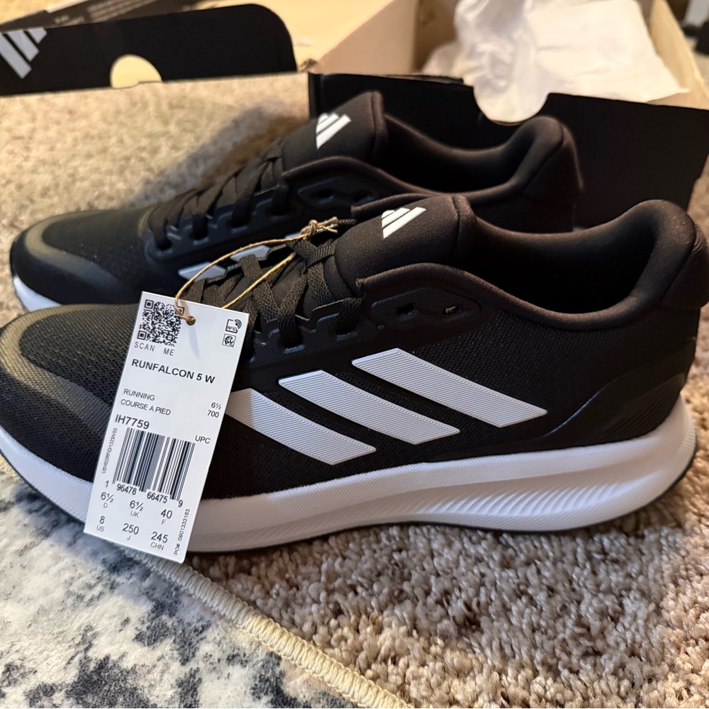 adidas Men's Black and White Athletic Running Shoes